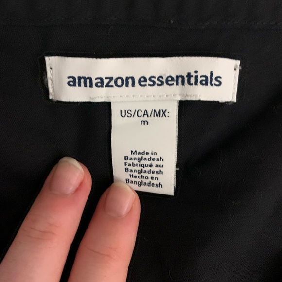 Amazon Essentials Black Scrub Top Medium - Picture 2 of 2